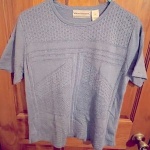 NWT PETITE XL by Alfred Dunner.  Nice front design.  Short sleeve sweater.